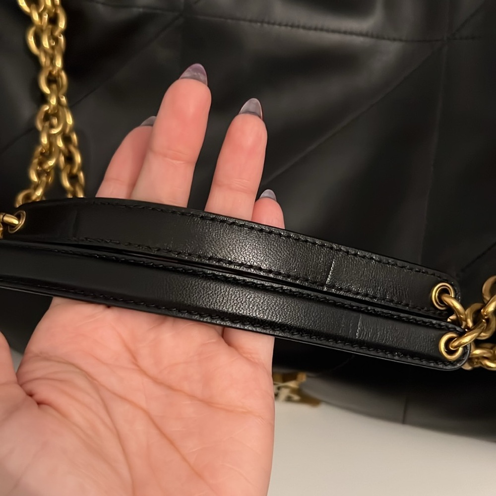 YSL Jamie 4.3 in Lambskin *Not accepting any low offers* - Picture 4 of 12